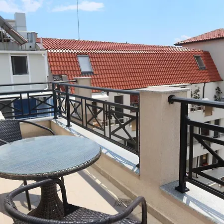 Golden Sea View Penthouse Apartamento