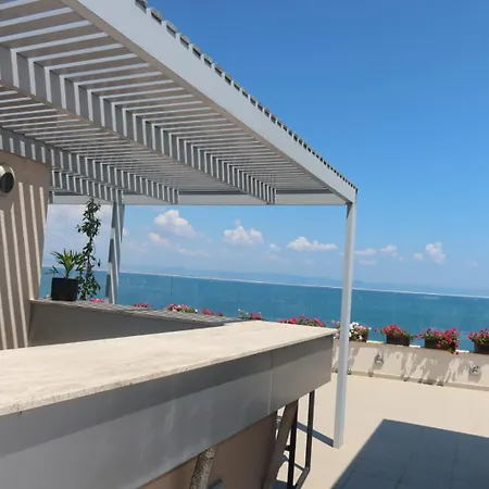 Golden Sea View Penthouse Pomorie