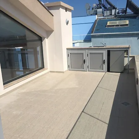 Golden Sea View Penthouse Apartamento *