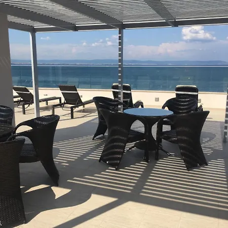 Golden Sea View Penthouse Apartamento