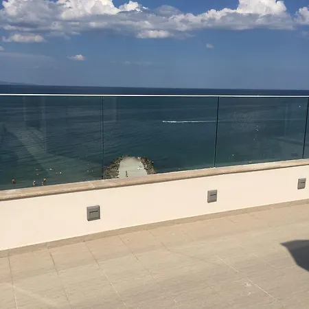 Golden Sea View Penthouse Pomorie